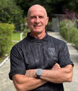 Thumbnail_PT_slimnfit_angelo-1