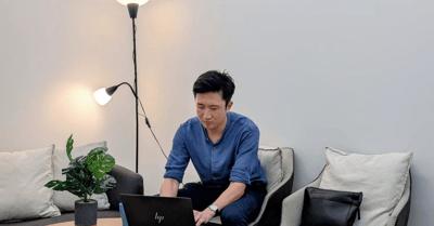 blog_Heres How This Psychologist Helps Patients Find Their Light From Within-2