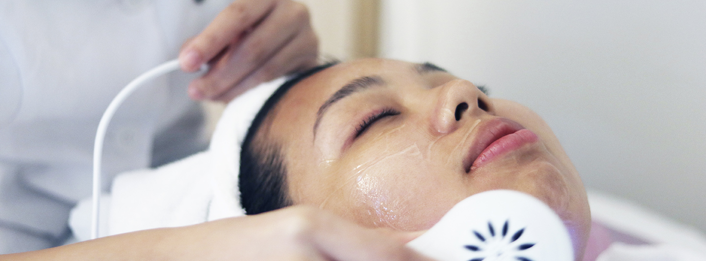 woman getting a facial